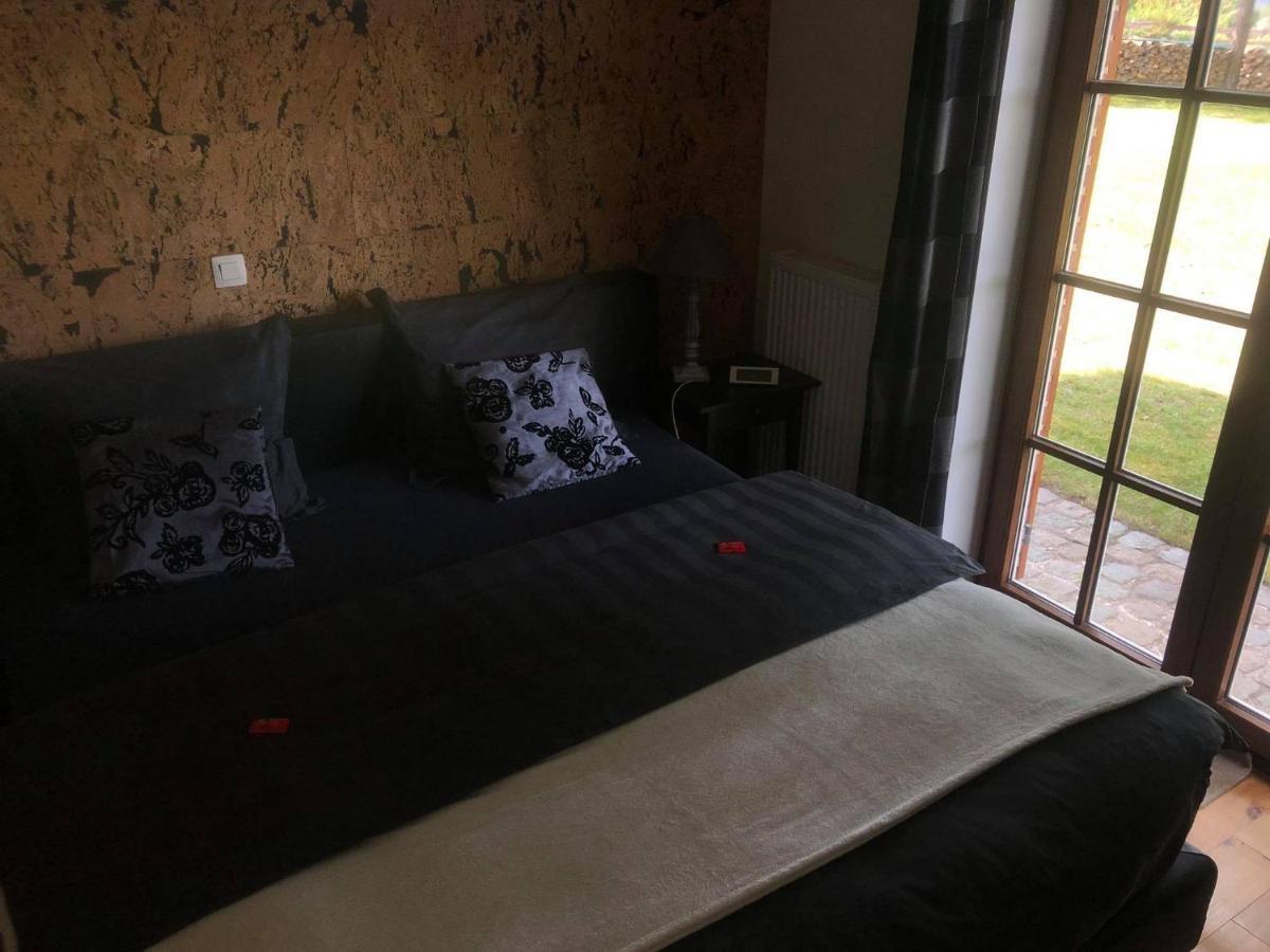 Le Goupil Hotel Wavre Kültér fotó